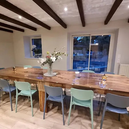Ferienhaus Au Mont De La Quintine Le Val-Saint-Père